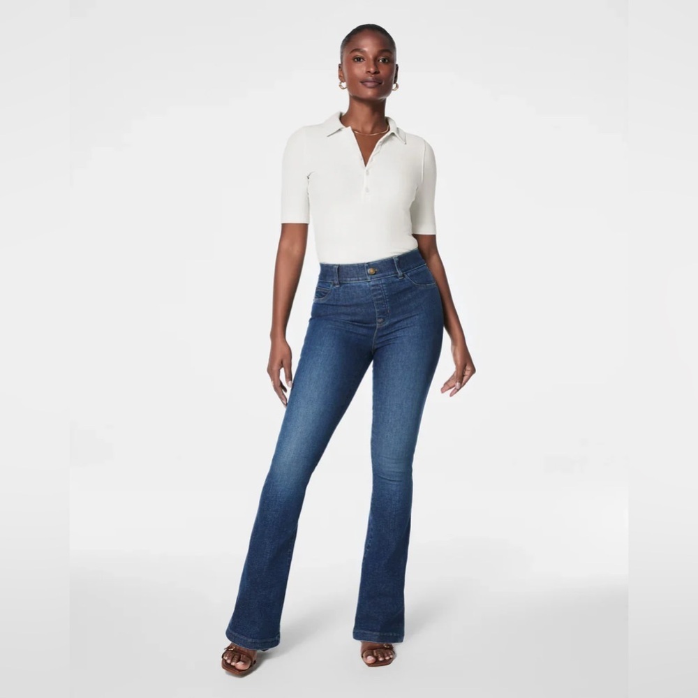 SPANX EveryWear Pull On Flare Jeans in Authentic Blue Medium Wash Size 2X